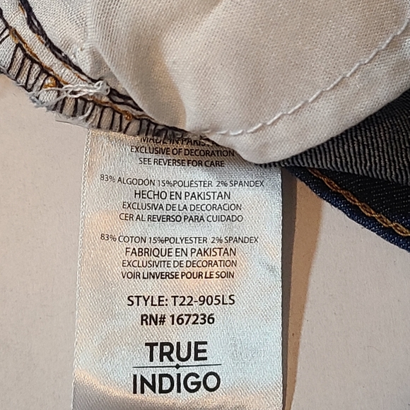 True Indigo Boys Denim Shorts Size 6 EUC Bermuda - Picture 4 of 9